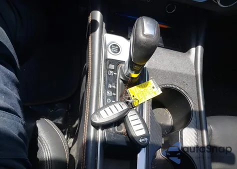 2019 Nissan Altima 2.0 Sr z USA, uszkodzony, nr VIN 1N4AL4CV5KC240386